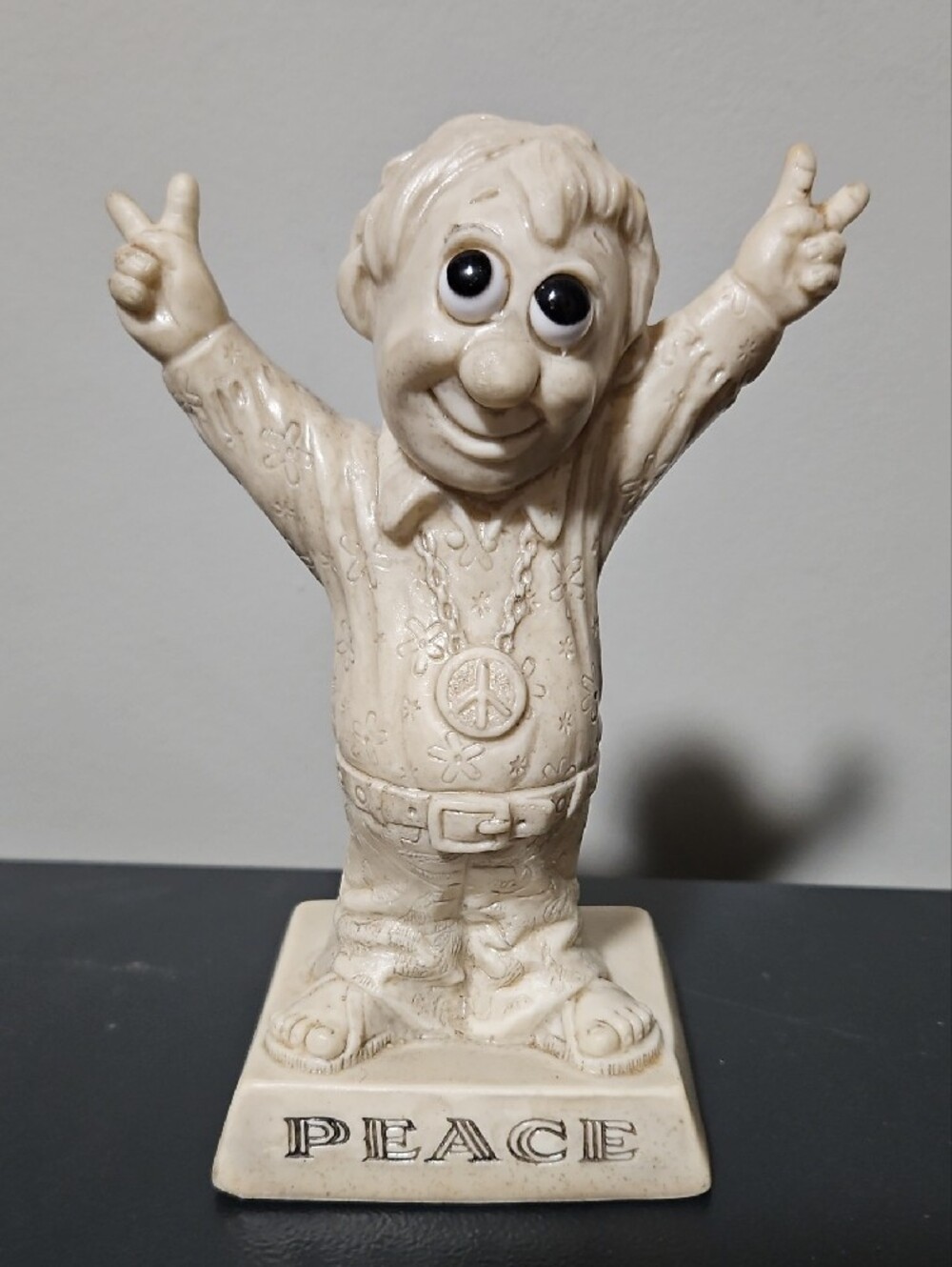 Vtg 1970 R. & W. Berries Peace Figurine 6.5" Hippie